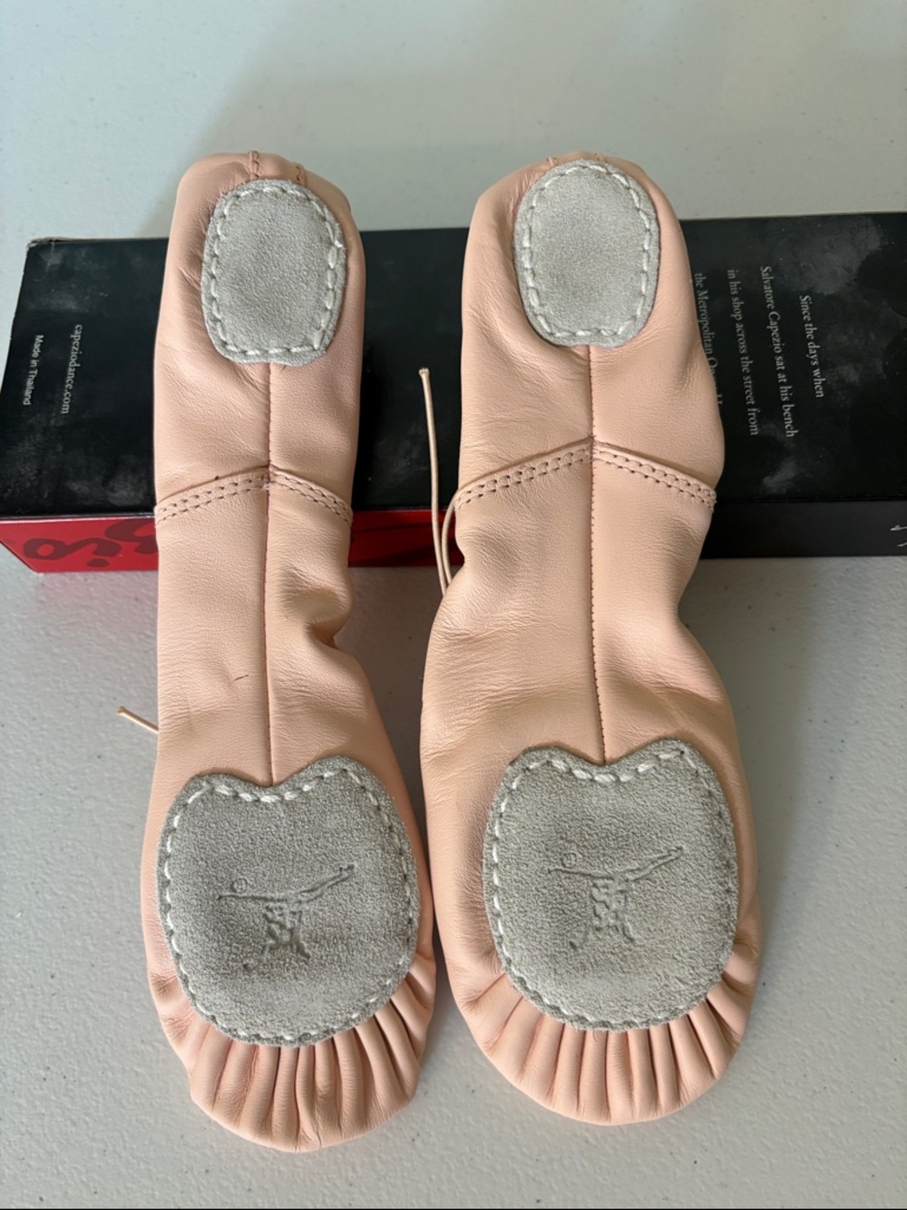 Capezio Ballet Flats in Light Pink Split sole Daisy - Picture 3 of 4